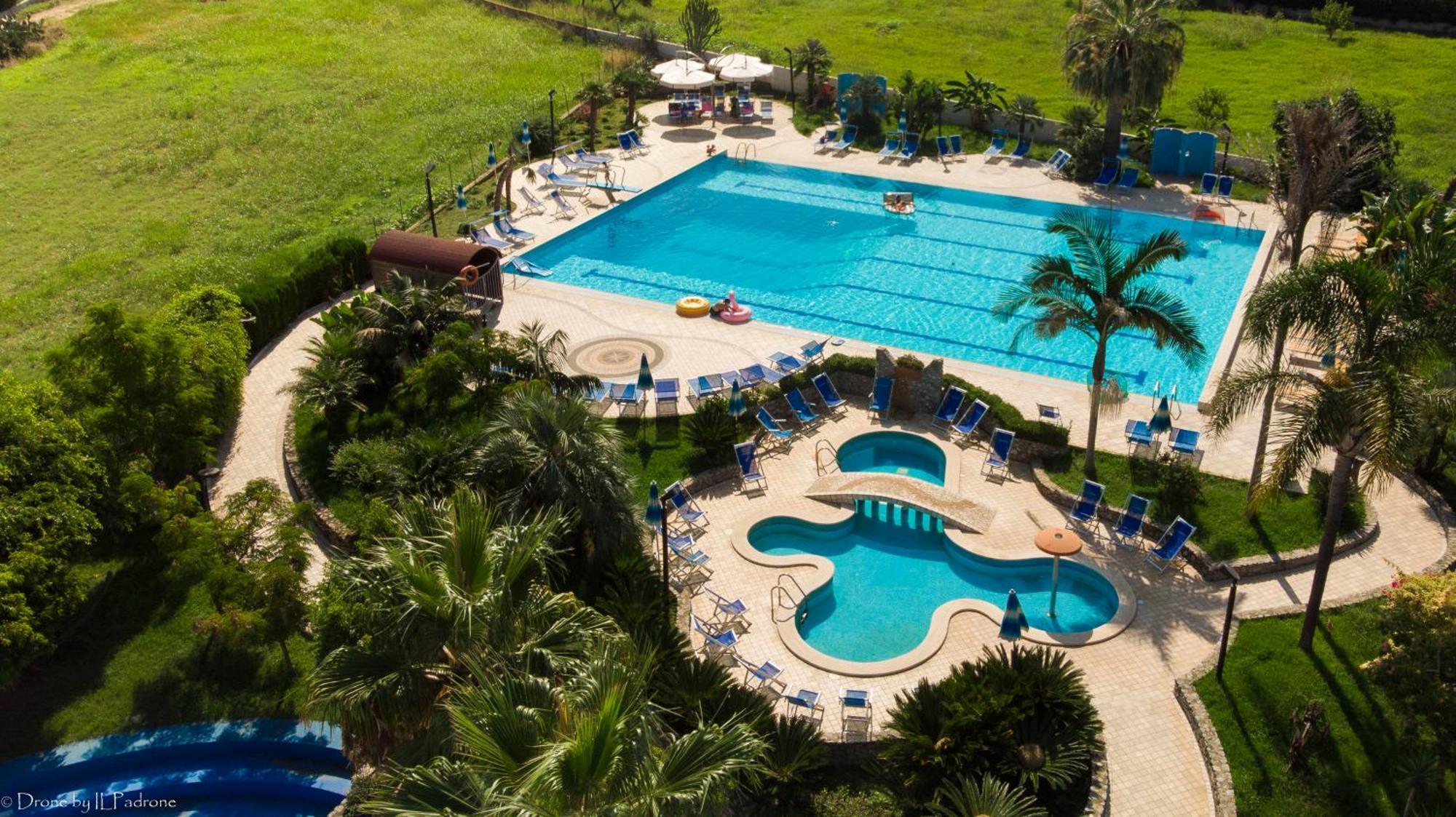 Hotel Calabrisella Calabria Exterior photo